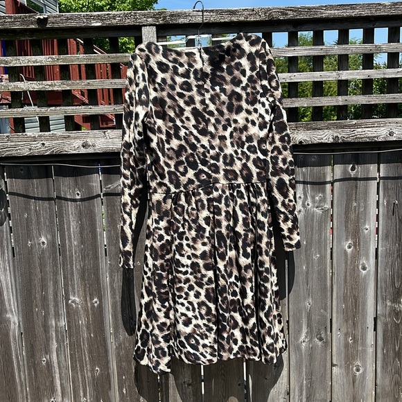 Designer dress leopard print - Picture 3 of 7